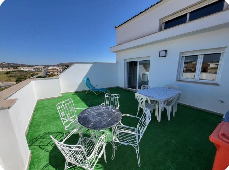 Luminoso Atico Duplex Con Terraza De Cesped * Montroy