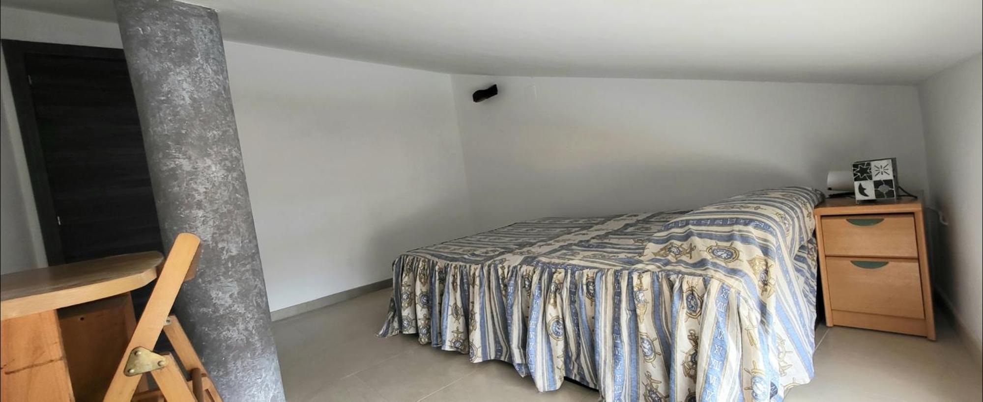 Privatunterkunft Luminoso Atico Duplex Con Terraza De Cesped *