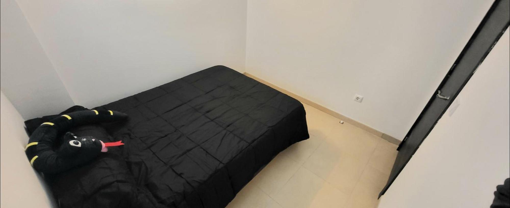 Luminoso Atico Duplex Con Terraza De Cesped Montroy